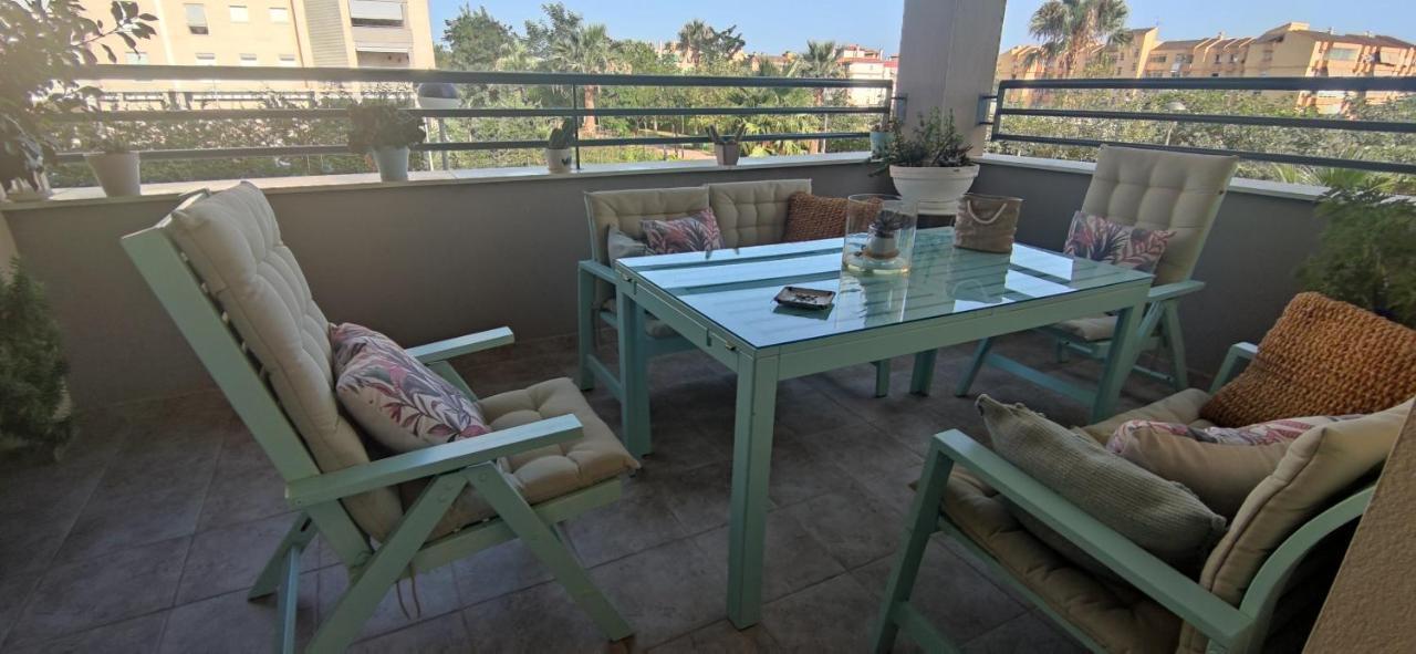 Se Alquila Habitacion Muy Luminosa Con Bano Privado En Apartamento Compartido Rincón de la Victoria Exterior photo